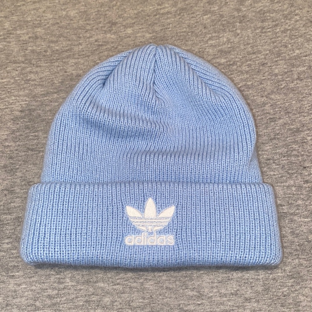 Adidas trefoil beanie